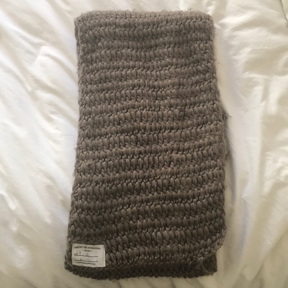 Infinity scarf